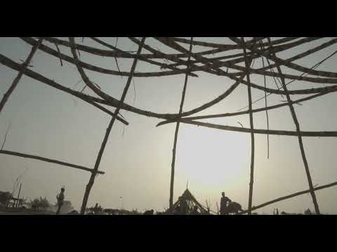 Mundari Tribe Men Building A House Roof In A Cattle Camp Central Equatoria Terekeka South Sudan