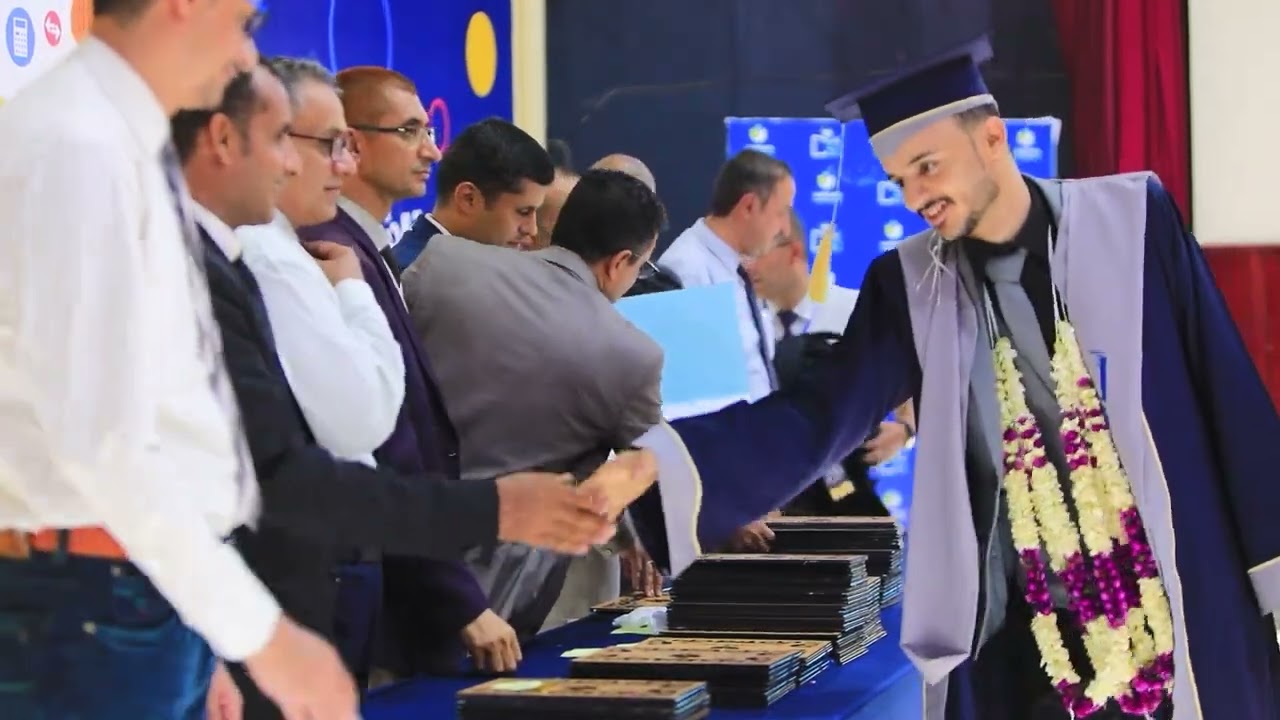 تكريم خريجي وخريجات الدفعة الثالثة بكلية الهندسة