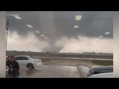 More than 2 dozen tornadoes devastate communities in Texas, Louisiana ...