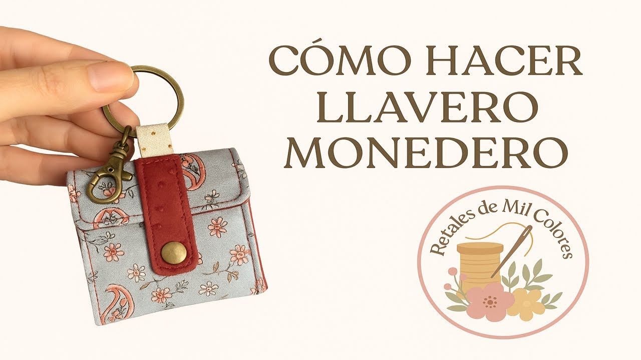 Тканевый брелок с карманом и карабином. Простой вариант, идеально подходит для продажи или подарка.