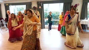 Diwali Ki Badhai|Swaroop Khan|Deepak Mukut|Anita Ojha💃at Magnolia Court care home on 25th October 24