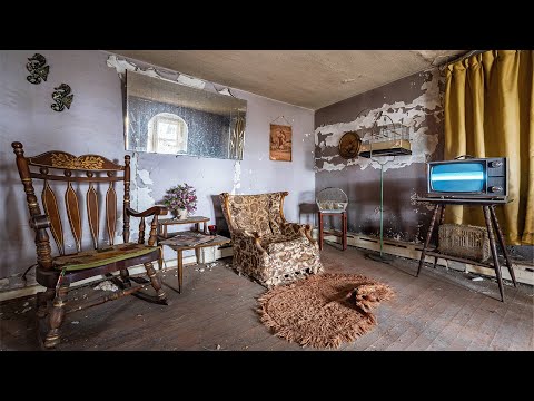 102 Year Old Lady's Abandoned Home in the USA ~ Power Still ON!