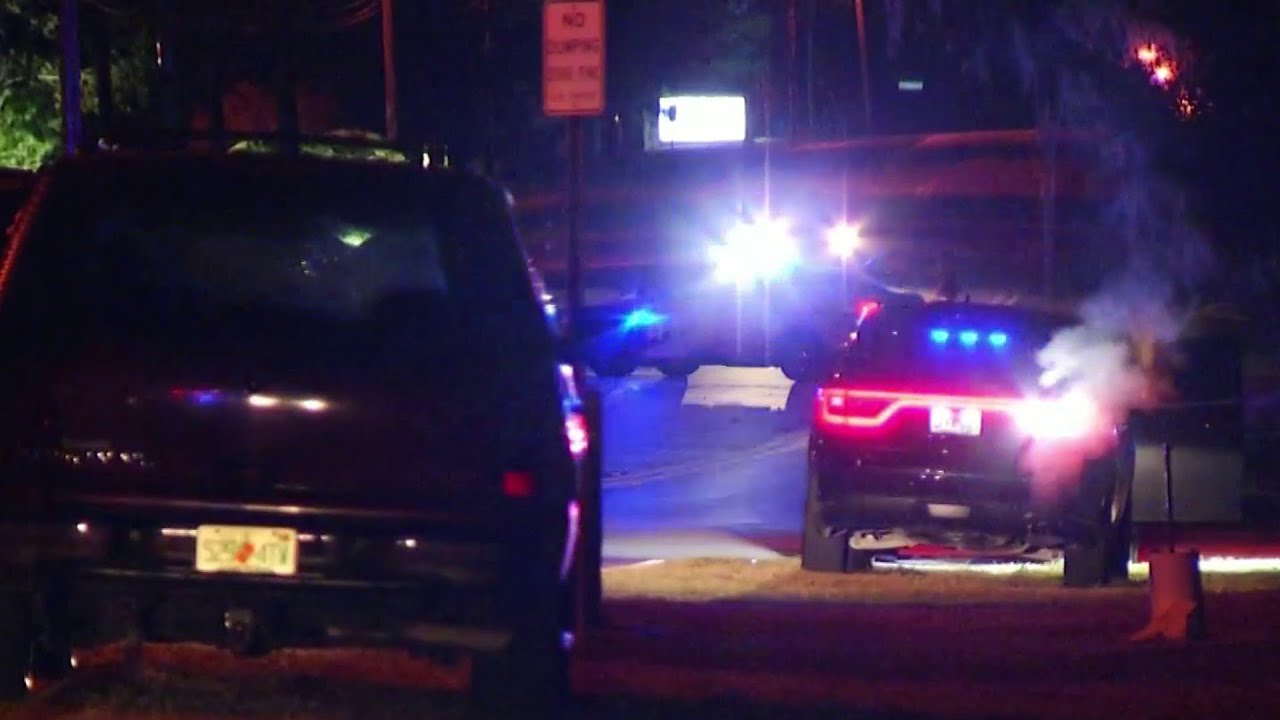 Volusia County deputies investigating shooting in DeBary - YouTube