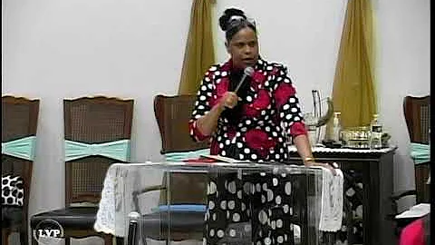 Evang: Lylivette Martinez tema: "Dios no puede ser...