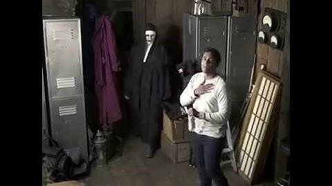 CONJURING 2 - SCARIEST TWO-WAY MIRROR HORROR PRANK EVER