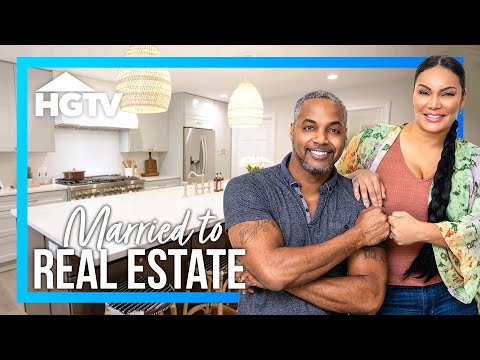 BEAUTIFUL Ranch-Style Dream Home Blends Modernity with Tradition | Married to Real Estate | HGTV