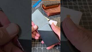 Buttero black Fig Tree wallet. Slim, durable, built to last.