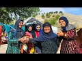 A warm meeting: Akram and her daughter go to visit Fariba