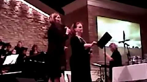Wendy Aftab & Susannah Biller sing Piejesu