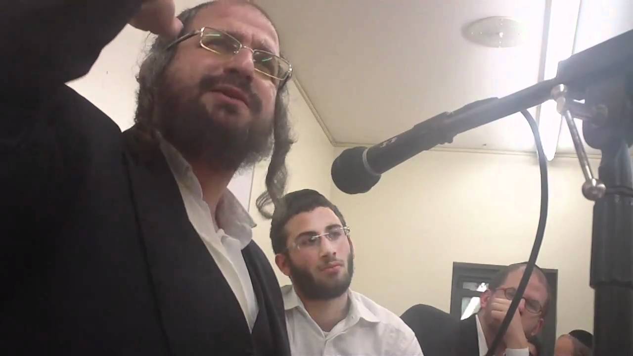 Mota Rabi Rabbi Mota frank in Kolel Williamsburg - YouTube