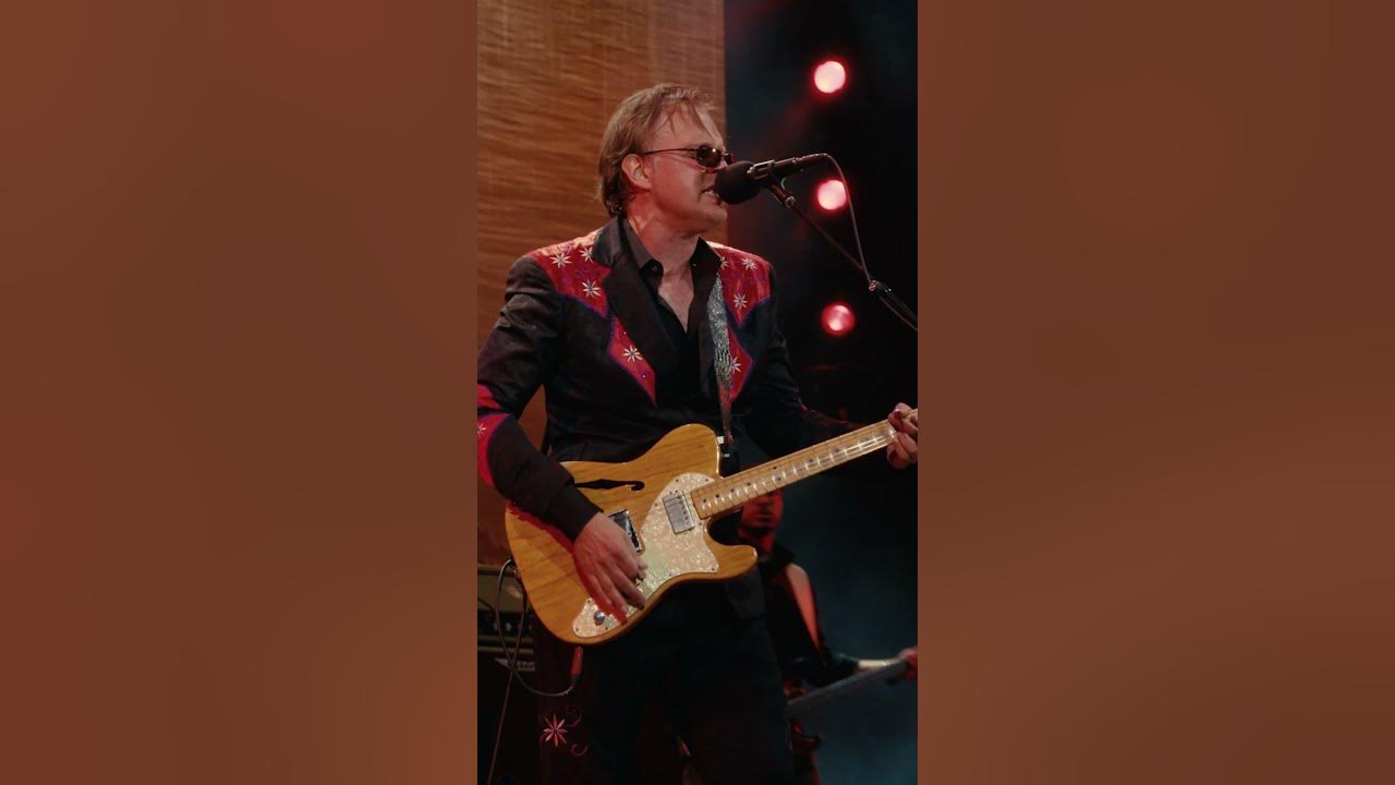 Joe Bonamassa - Time Clocks (LIVE)