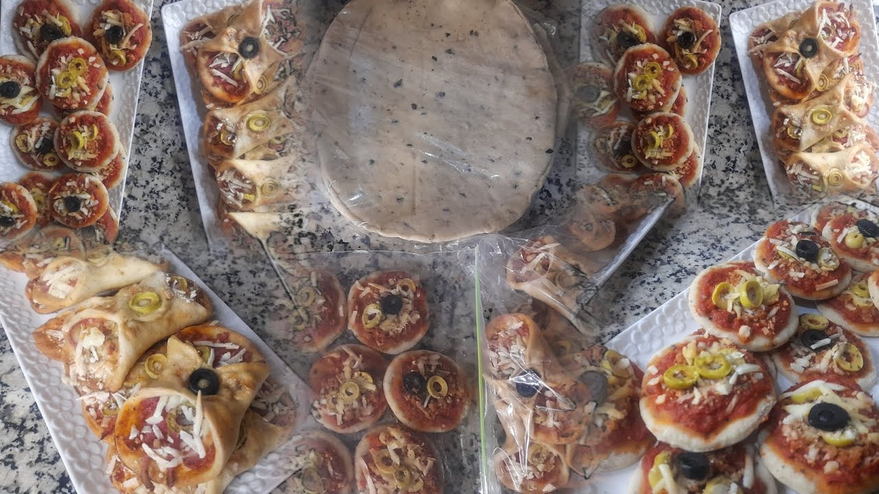 طريقة أنجح👌🏻 وأسهل عجينة بيتزا🍕بدون بيض ولا حليب بمقادير مضبوطة💯 او تحتافضي بيها فالمجمد 