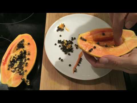 How To Eat Papaya - معرفی و آموزش خوردن میوه پاپایا