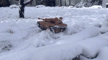 Rc mauler tank in snow 2