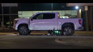 2 people seriously hurt after crash involving motorcycle in Northeast El Paso