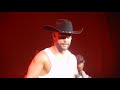 Chris Lane ~ 90's Country Music Mash Up ~ Joe's Live ~ Rosemont, IL ~ 10/19/2018