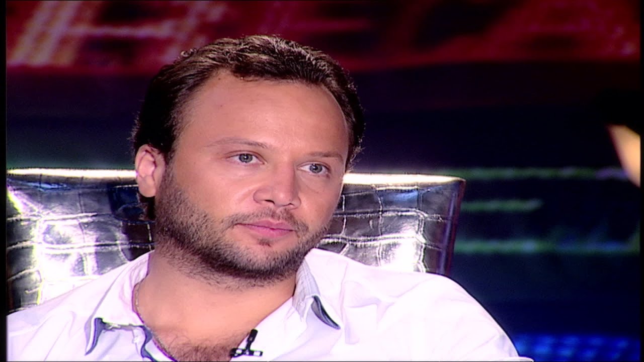 الفنان مكسيم خليل ممكن يقبل ان زوجته الفنانة سوسن أرشيد تقدم مشهد ساخن في عمل فني؟