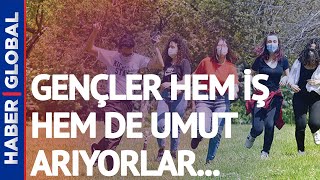 Gençler Mutsuz... Hem İş Hem de Umut Arıyorlar