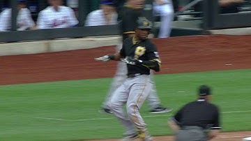 PIT@NYM: Marte collects RBI infield single in the 8th