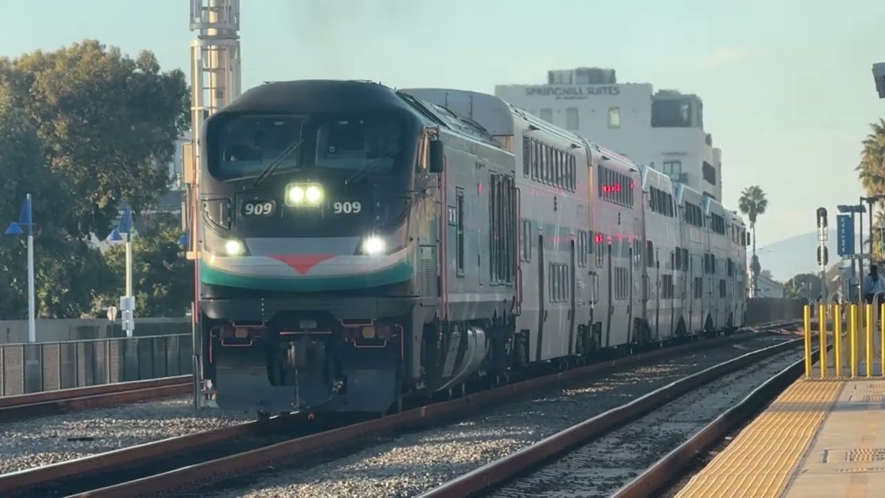 Amtrak, COASTER, SPRINTER and Metrolink trains in San Diego County (01/18/2026)