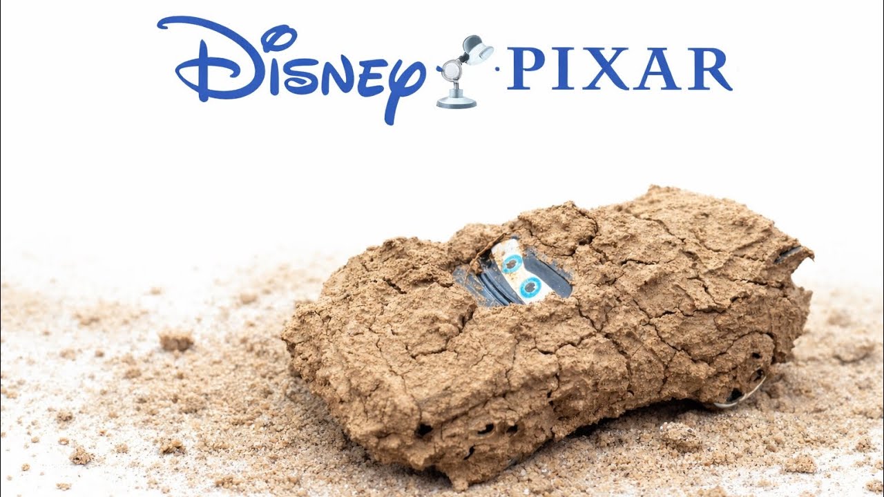 The toy car is very dirty, I will clean it | ASMR toy wash