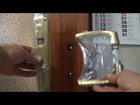 Sostituzione maniglie porta di casa tutorial