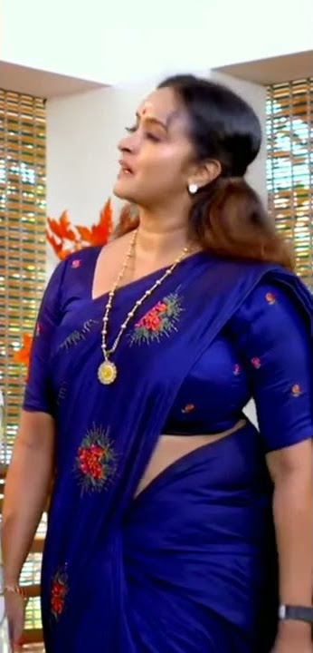 shalu menon clear navel