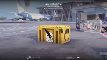 Opening a CS2 case until a Gold appears.... DAY 737