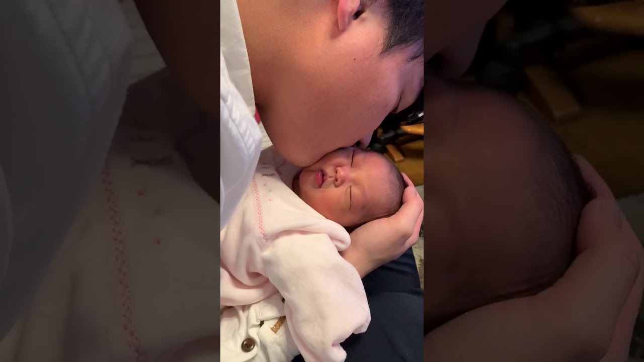 赤ちゃん ほっぺたすりすり Youtube