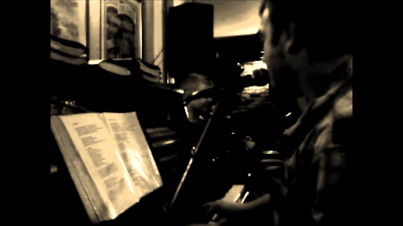 Rocky Raccoon pub piano - YouTube