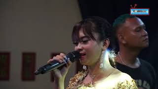 REONI CINTA // DEDE RISTY FT OCHOL DUTT