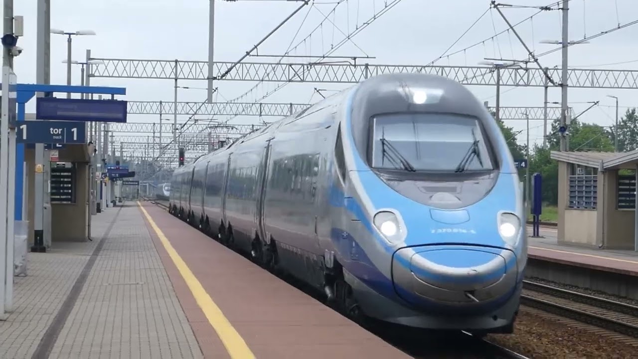 PKP Ciechanów: EIP Pendolino mix