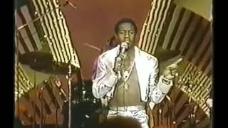 Al Green ~ "Tired of Being Alone" (Live)