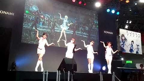 Dance Evolution - KIMONO♥PRINCESS - performance by Konami (TGS2010, Japan)