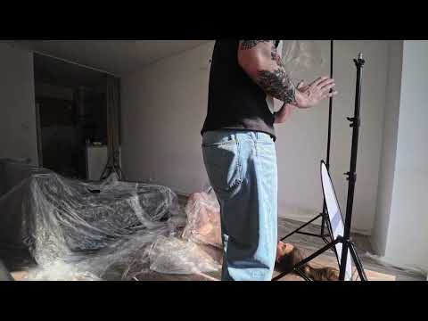 Nude Art Photoshoot BTS: Playing with Texture & Soft Light (Part 3/3) thumbnail