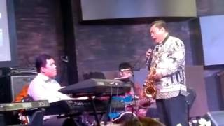 Lagu Dunia Ini Hdana dr Erastus Sabdono