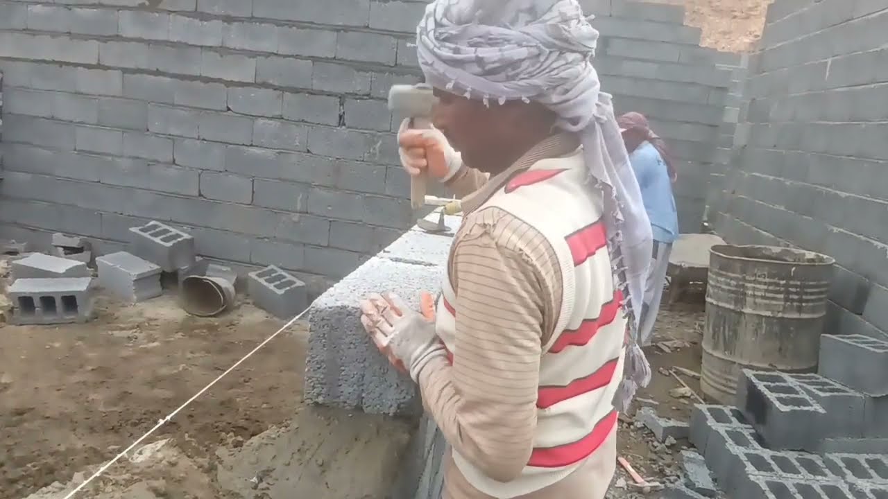mason work in arab country. ऐसे होता है राज मिस्त्री का काम अरब देश मे. ब्लाक की चिनाई