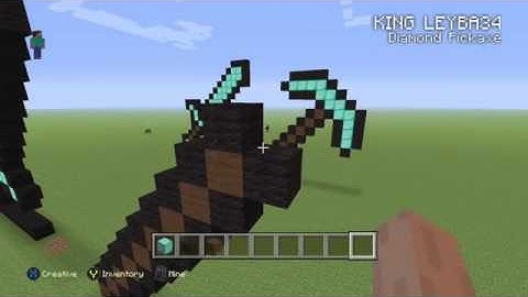 Minecraft Tutorial|How To Build A Diamond Pickaxe
