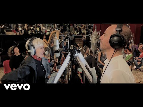 Nicole Croisille & Calogero - Les plus belles années d'une vie mp3 baixar Nicole Croisille & Calogero - Les plus belles années d'une vie mp3 baixar