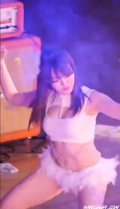 HOT DANCE BAMBINO eunsol Fapping | Oops on Dance Performance