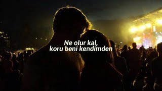 Tuana - Ne Olur Kal (sözler/lyrics) Resimi
