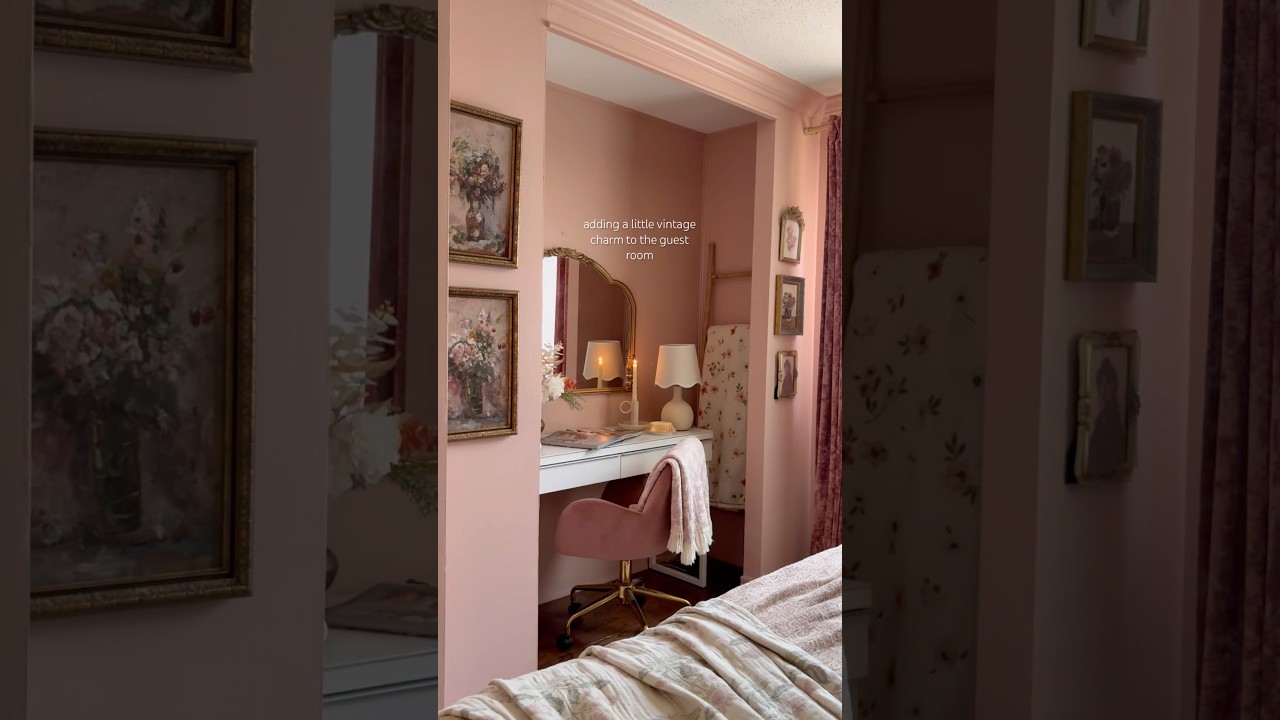 adding a little vintage charm to the guest room 🪞✨ 