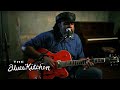Alvin youngblood hart  big mamas door the blues kitchen sessions