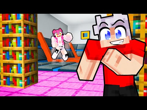 SECRET TRAMPOLINE PARK in Minecraft!