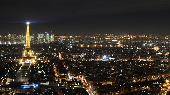¿Por qué París es Conocida como La Ciudad del Amor?