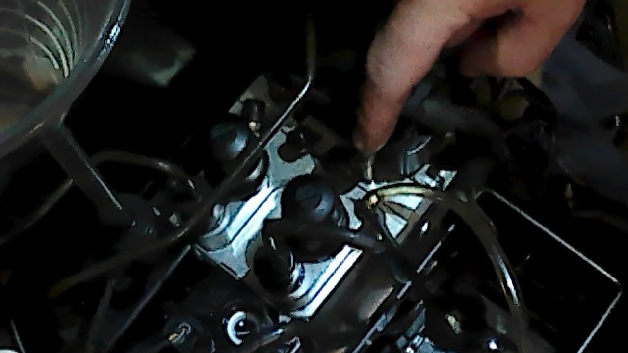 BMW iABS III unit bleeding the circuits the right way YouTube