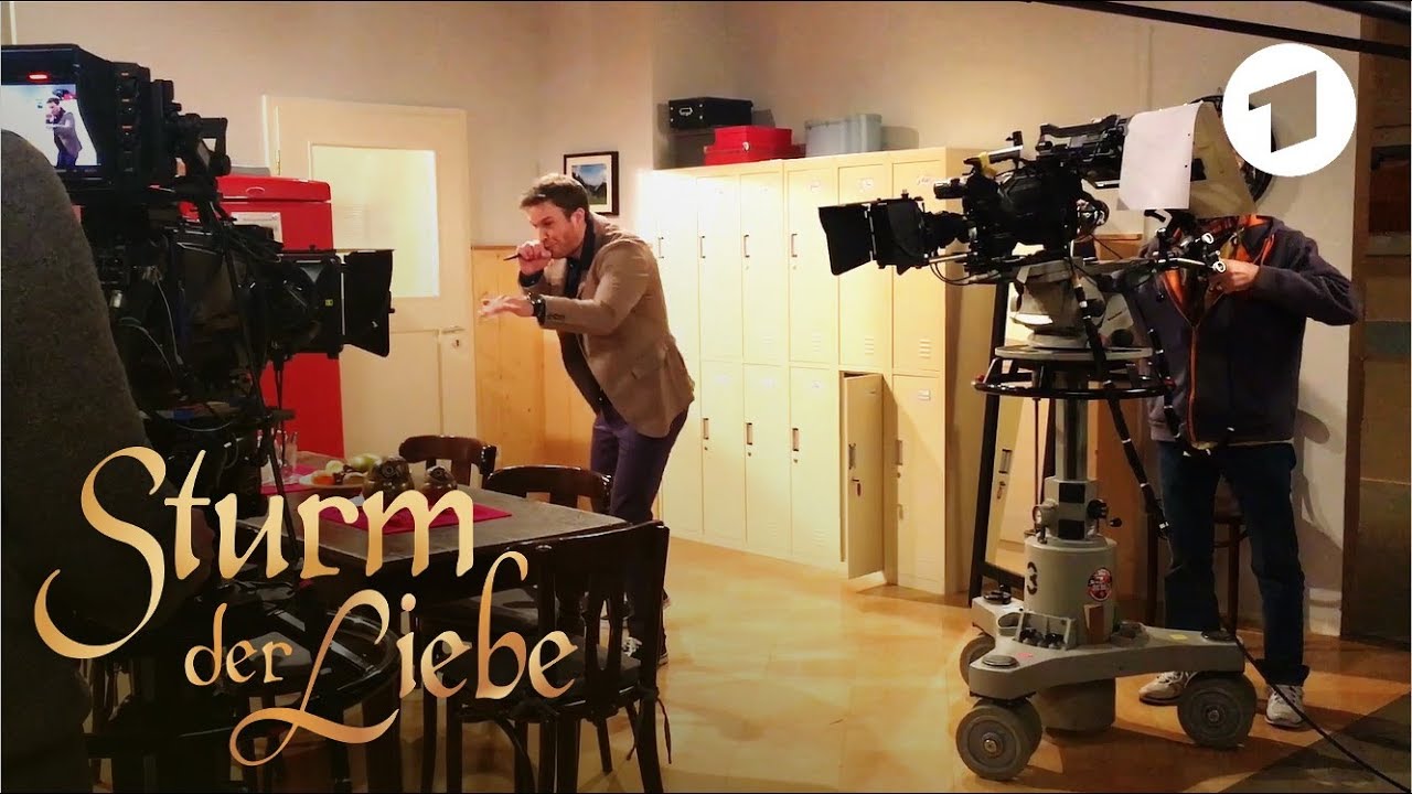 Florian Frowein beim Beatboxing | Sturm der Liebe