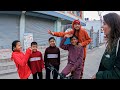 BATENDO PAPO COM CRIANÇAS NO NEPAL