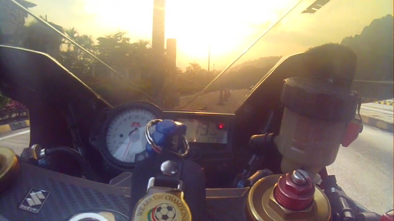Suzuki GSXR1000k4 YouTube suzuki-gsxr1000k4-youtube