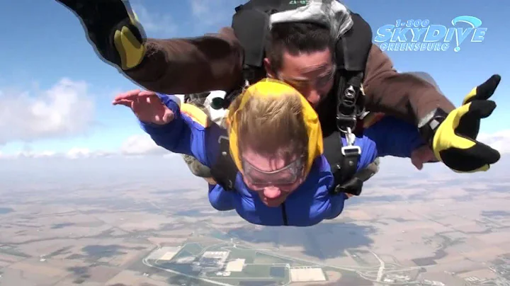 Susan Waggoner's Tandem skydive!